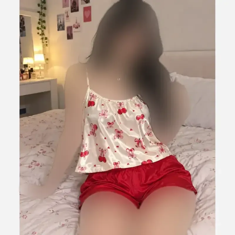 ست لباس خواب سه تیکه ساتن تاپ و شلوارک سایز 36 تا 46